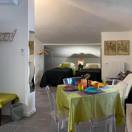Nest Guest house Castelnuovo del Garda